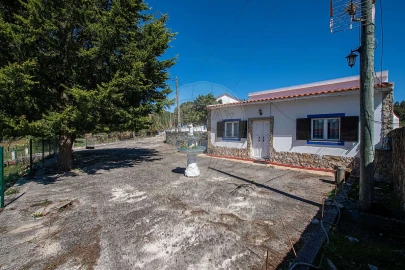 Moradia T6 para Venda em Alcoentre