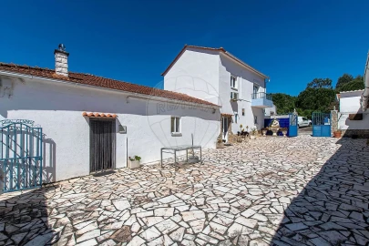 Moradia T6 para Venda em Alcoentre