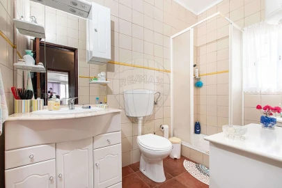 Moradia T6 para Venda em Alcoentre