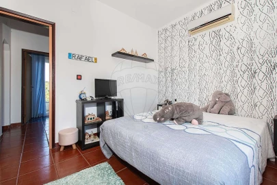 Moradia T6 para Venda em Alcoentre