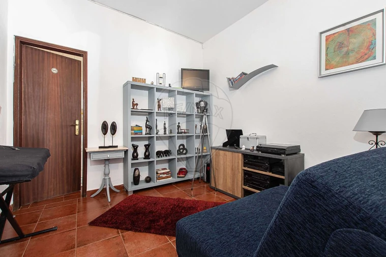 Moradia T6 para Venda em Alcoentre Foto 31