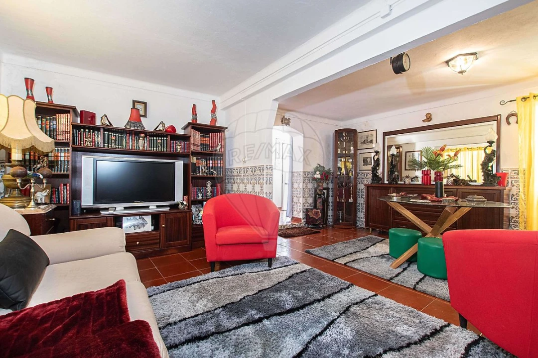 Moradia T6 para Venda em Alcoentre Foto 41