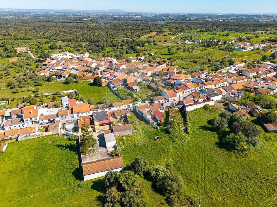 Moradia T3 para Venda em Manique do Intendente, Vila Nova de São Pedro e Maçussa Foto 4