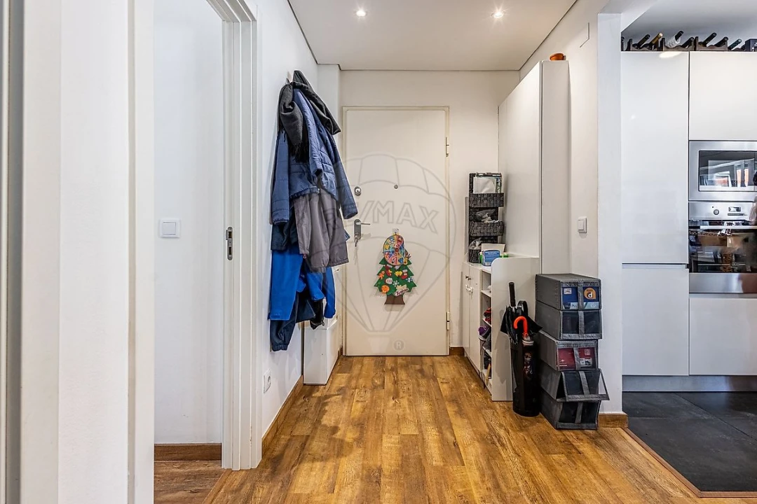 Apartamento T2 para Venda em Odivelas Foto 29