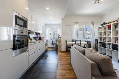 Apartamento T2 para Venda em Odivelas