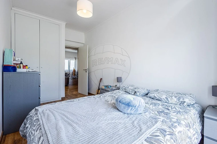 Apartamento T2 para Venda em Odivelas Foto 24
