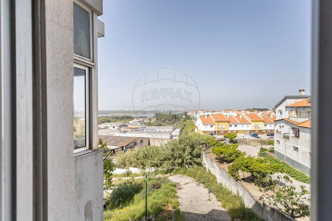 Apartamento T2 para Venda em Alto do Seixalinho, Santo André e Verderena Foto 9