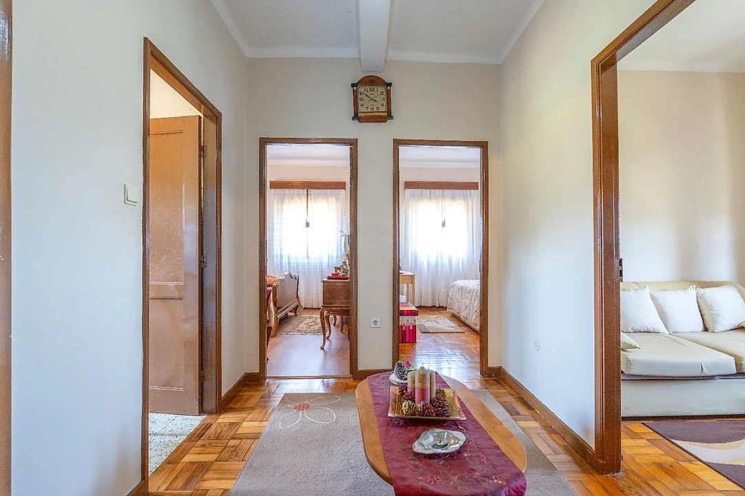 Moradia T3 para Venda em Sandim, Olival, Lever e Crestuma Foto 5