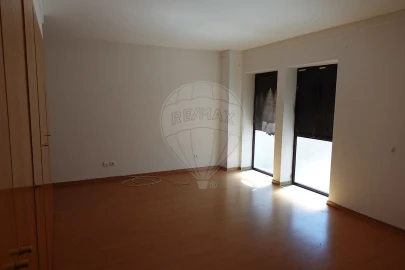 Apartamento T3 para Venda em Setubal (São Sebastião)