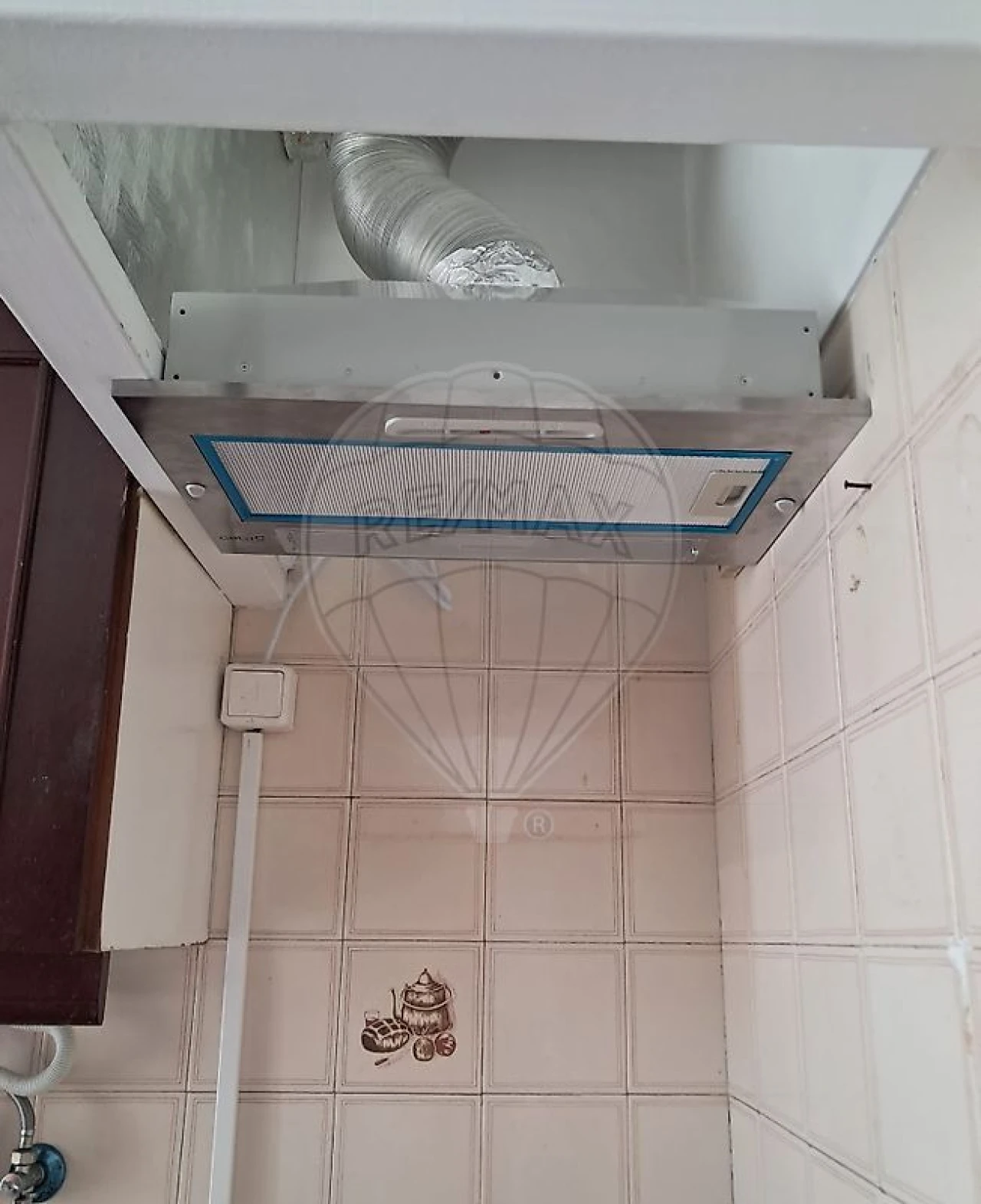 Apartamento T1 para Arrendamento em Mina de Água Foto 1