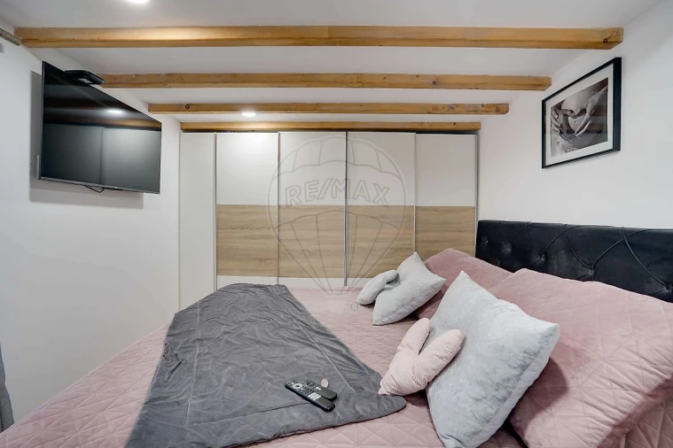 Moradia T2 para Venda em Alcoentre Foto 8