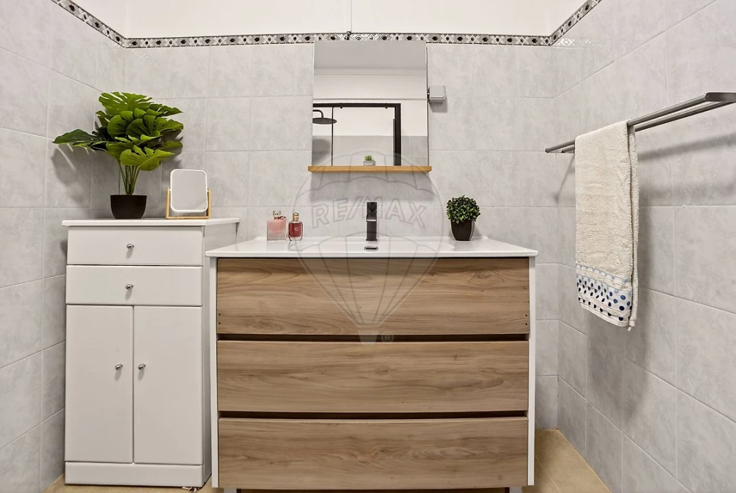 Apartamento T2 para Venda em Alverca do Ribatejo e Sobralinho Foto 32