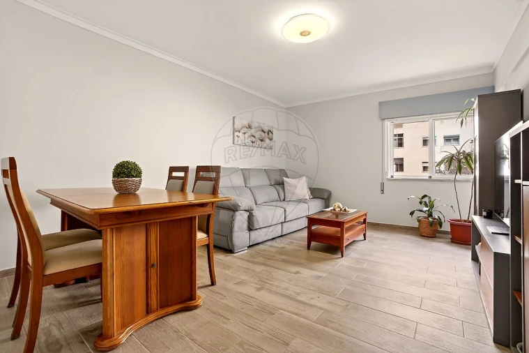 Apartamento T2 para Venda em Alverca do Ribatejo e Sobralinho Foto 17