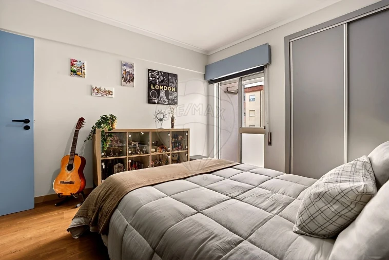 Apartamento T2 para Venda em Alverca do Ribatejo e Sobralinho Foto 2