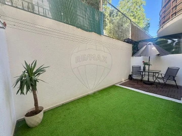 Apartamento T2 para Venda em Encosta do Sol