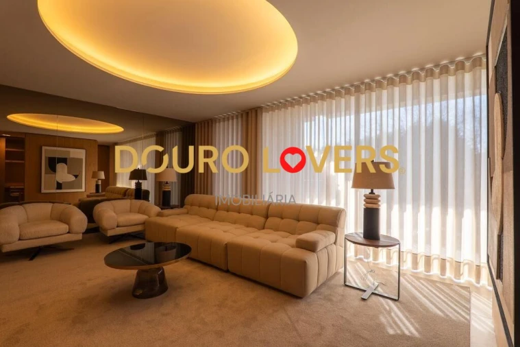 Apartamento T4 para Venda em Santa Marinha e São Pedro da Afurada Foto 31