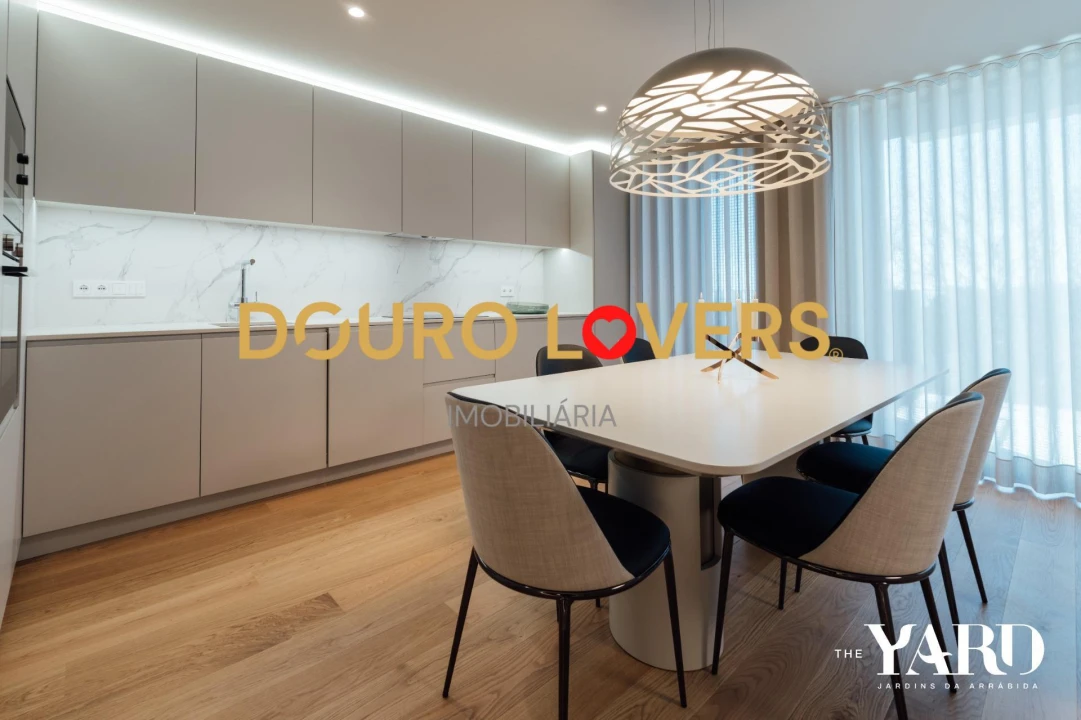 Apartamento T4 para Venda em Santa Marinha e São Pedro da Afurada Foto 7