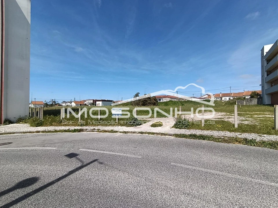 Terreno para Venda em Marinha Grande Foto 2