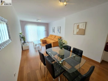 Apartamento T2 para Venda em Caniço