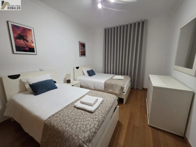 Apartamento T2 para Venda em Caniço Foto 12
