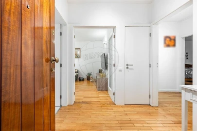 Apartamento T2 para Venda em Creixomil