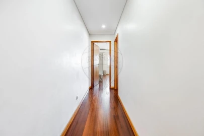 Apartamento T2 para Venda em Braga (Maximinos, Sé e Cividade)