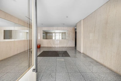 Apartamento T2 para Venda em Braga (Maximinos, Sé e Cividade)