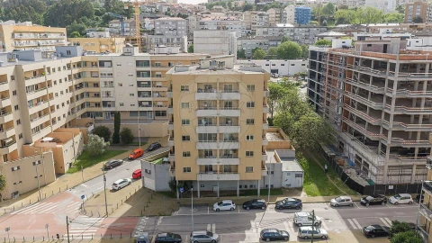 Apartamento T2 para Venda em Braga (Maximinos, Sé e Cividade)