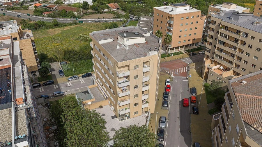 Apartamento T2 para Venda em Braga (Maximinos, Sé e Cividade) Foto 26