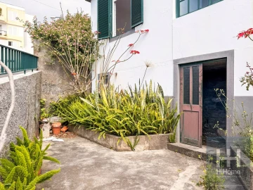 Moradia T5 para Venda em Caniço