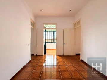 Moradia T5 para Venda em Caniço