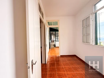 Moradia T5 para Venda em Caniço