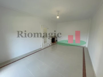 Apartamento T3 para Venda em Laranjeiro e Feijó