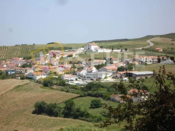 Moradia T2 para Venda em Enxara do Bispo, Gradil e Vila Franca do Rosário