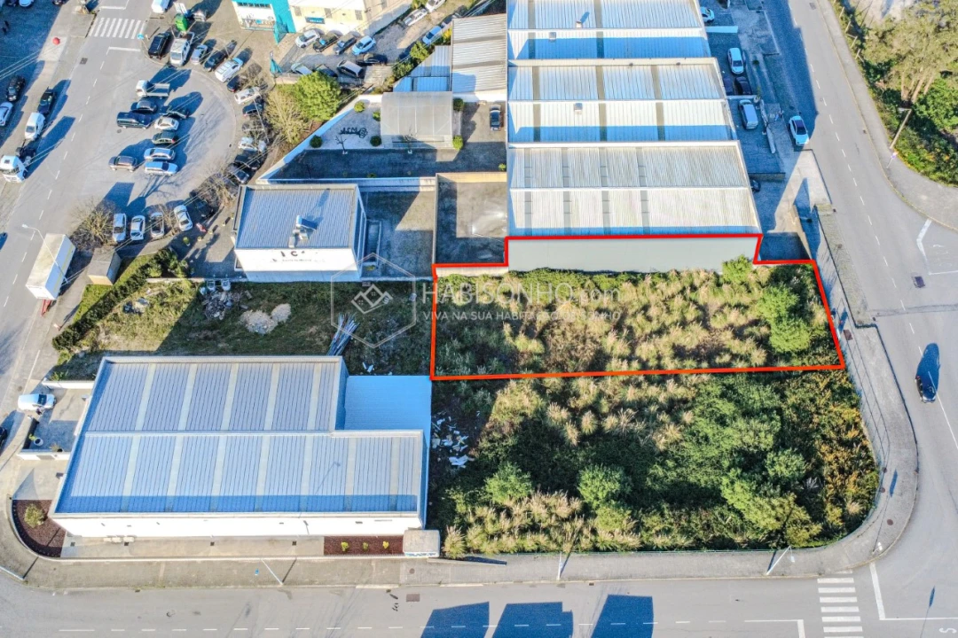 Terreno para Venda em Alfena Foto 3