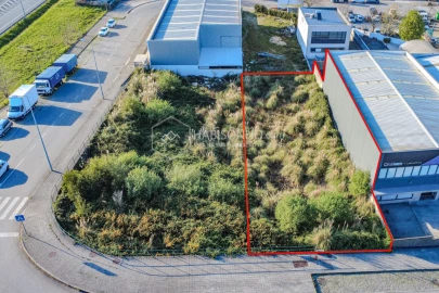 Terreno para Venda em Alfena