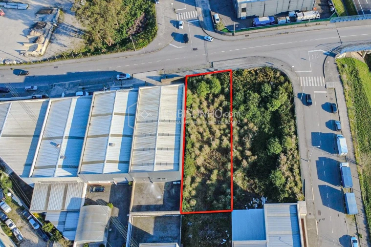 Terreno para Venda em Alfena Foto 10