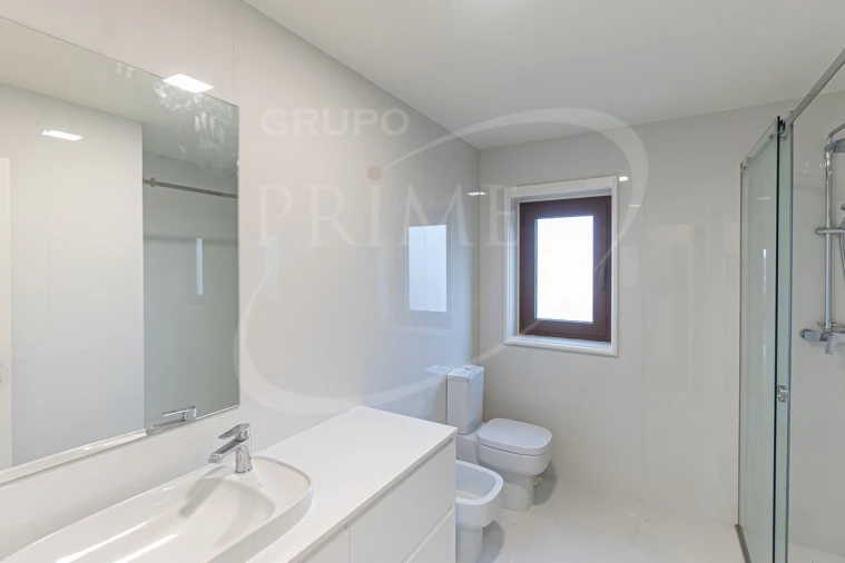 Moradia T4 para Venda em Gulpilhares e Valadares Foto 22