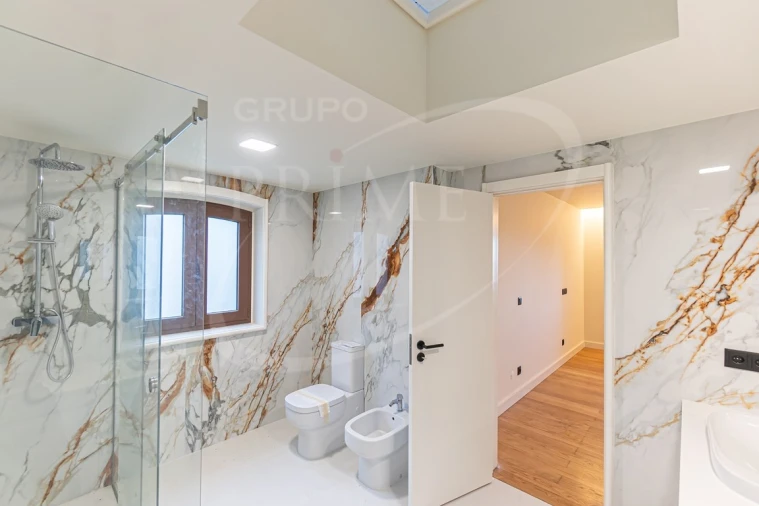 Moradia T4 para Venda em Gulpilhares e Valadares Foto 31