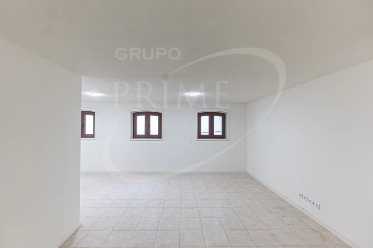 Moradia T4 para Venda em Gulpilhares e Valadares Foto 36