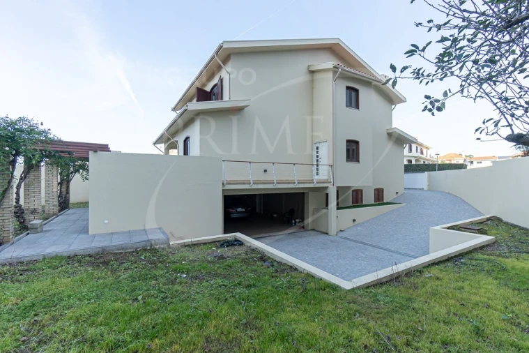 Moradia T4 para Venda em Gulpilhares e Valadares Foto 41