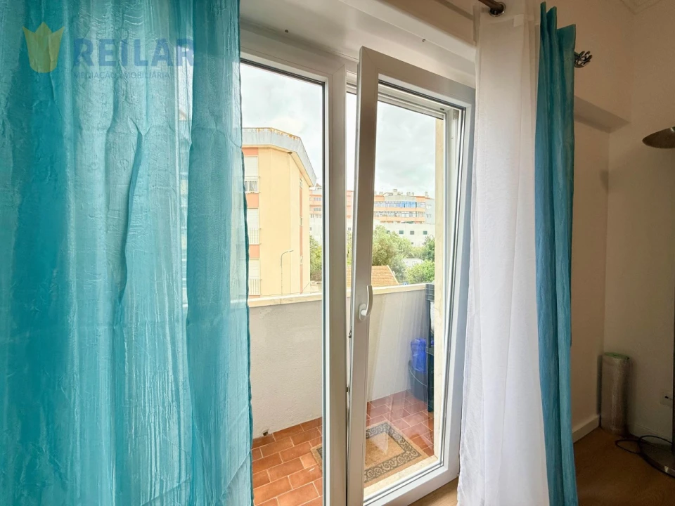 Apartamento T2 para Venda em Alverca do Ribatejo e Sobralinho Foto 8