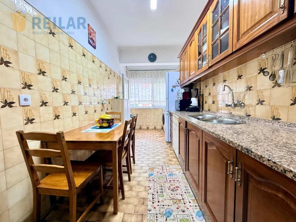 Apartamento T2 para Venda em Alverca do Ribatejo e Sobralinho Foto 9