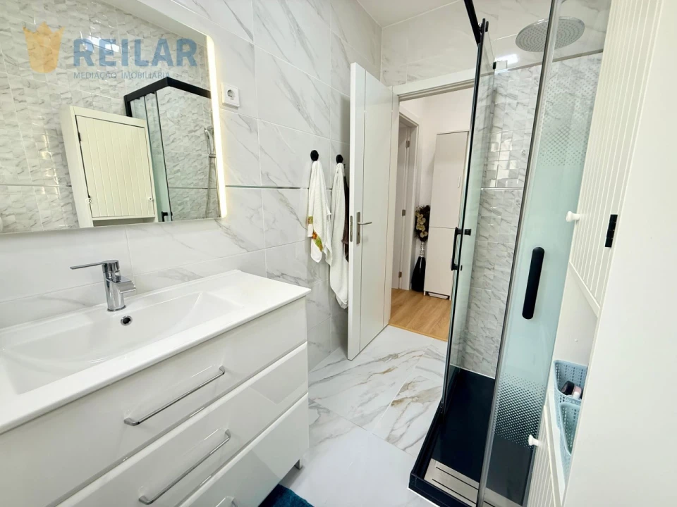 Apartamento T2 para Venda em Alverca do Ribatejo e Sobralinho Foto 21