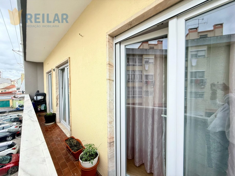 Apartamento T2 para Venda em Alverca do Ribatejo e Sobralinho Foto 33