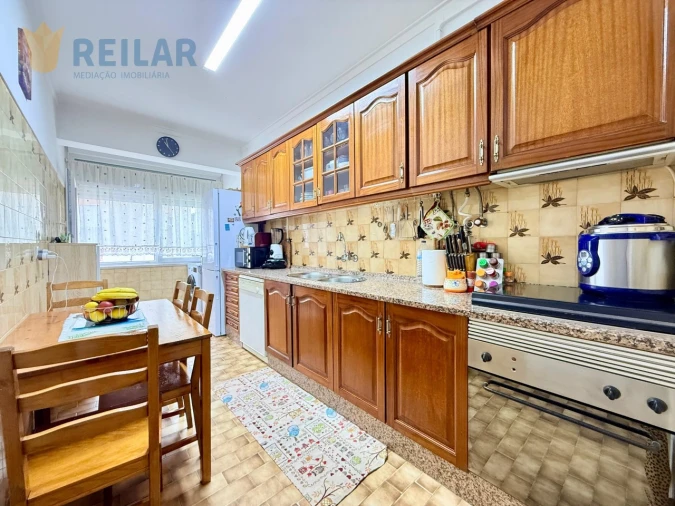 Apartamento T2 para Venda em Alverca do Ribatejo e Sobralinho Foto 2