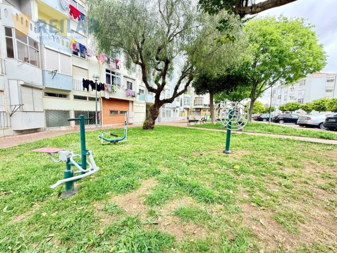 Apartamento T2 para Venda em Alverca do Ribatejo e Sobralinho Foto 41