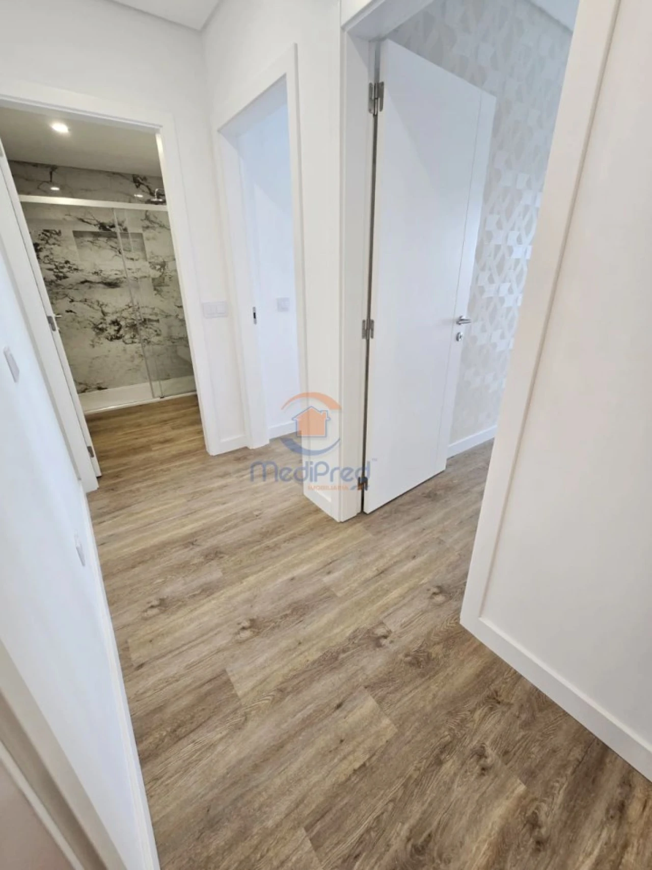 Apartamento T3 para Venda em Pontinha e Famões Foto 29