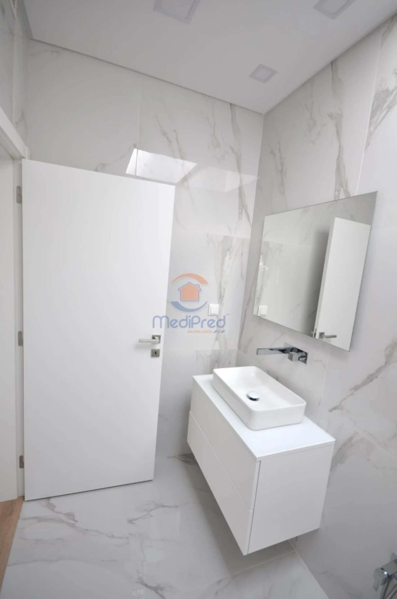 Moradia T4 para Venda em Loures Foto 49