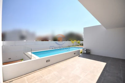 Moradia T4 para Venda em Loures